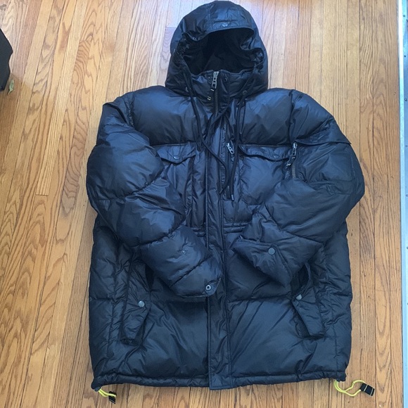 SALE!! Vintage Down Alternative Parka multiple pockets. - Picture 15 of 16